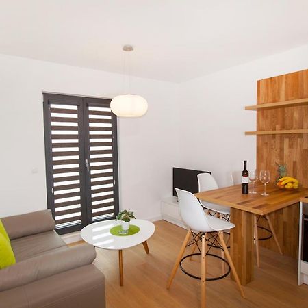 Apartments By The Sea Makarska - 19145 外观 照片