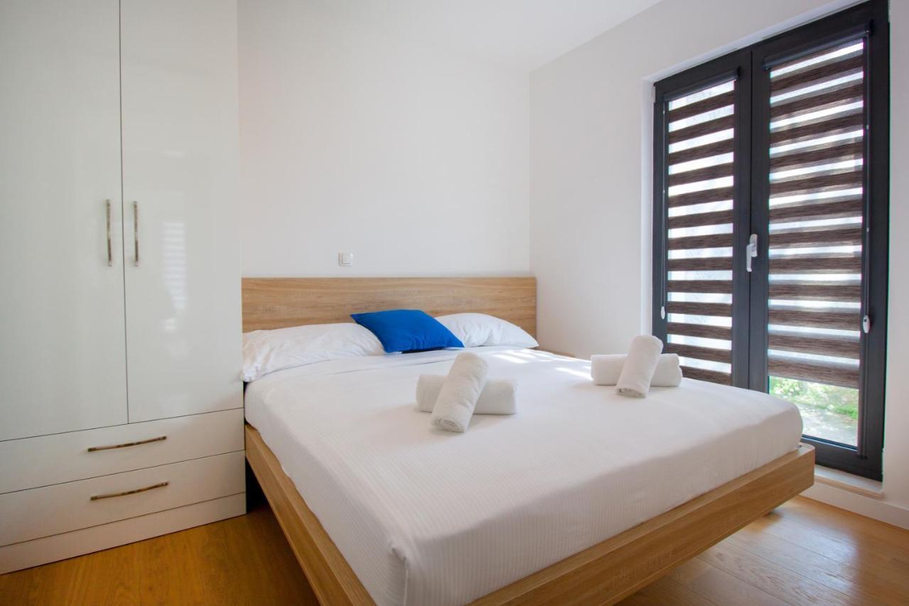 Apartments By The Sea Makarska - 19145 外观 照片